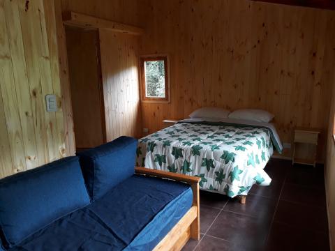 Alojamiento en Río Manso, Bariloche, Otoño, Naturaleza, Tranquilidad, Aventura, Familia, Fogones, Confort.