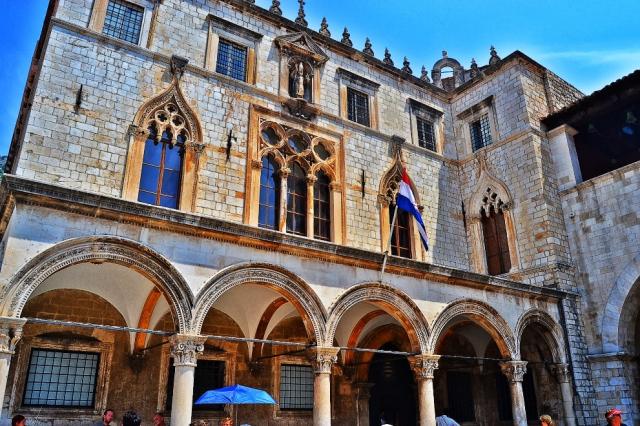 El Palacio del Rector (Knežev dvor en croata)