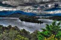 Juli&aacute;n Somoza presenta Postales del Sur, hasta el 25 de marzo. 