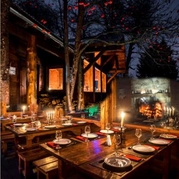 CENA SHOW PASEO NOCTURNO Montaña y Música Refugio Berghof