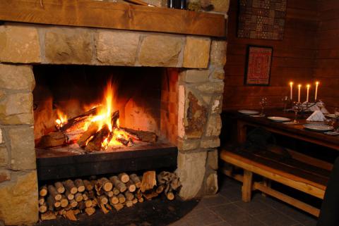 MONTAÑA y MÚSICA: San Valentin - Cena a la luz de la velas y Vista Panorámica 