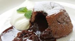 Exquisito volc&aacute;n de chocolate