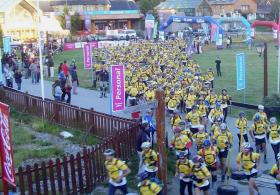 Finaliz&oacute; con &eacute;xito la carrera 4 Refugios Personal –Copa Makalu 2011   