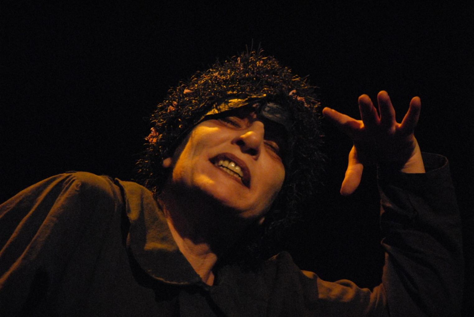 Proponen que el Teatro Publico de Bariloche se llame Alicia Tealdi