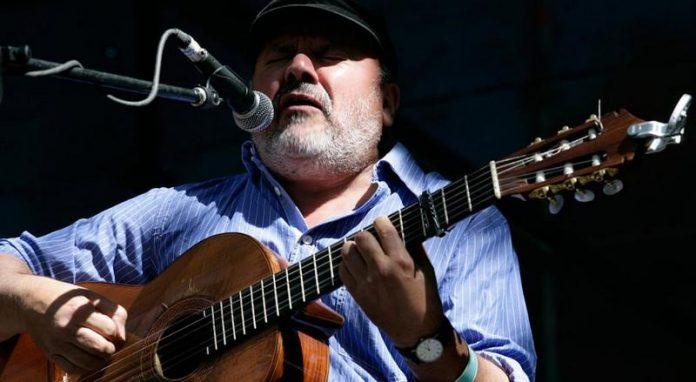 Entrevista a Horacio Salinas: 'Inti Illimani representauna época, utópica, soñadora'