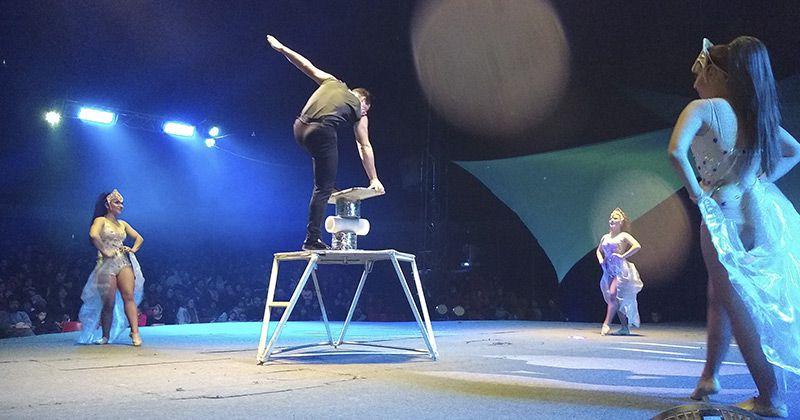 Cientos de familias disfrutan de toda la magia del circo