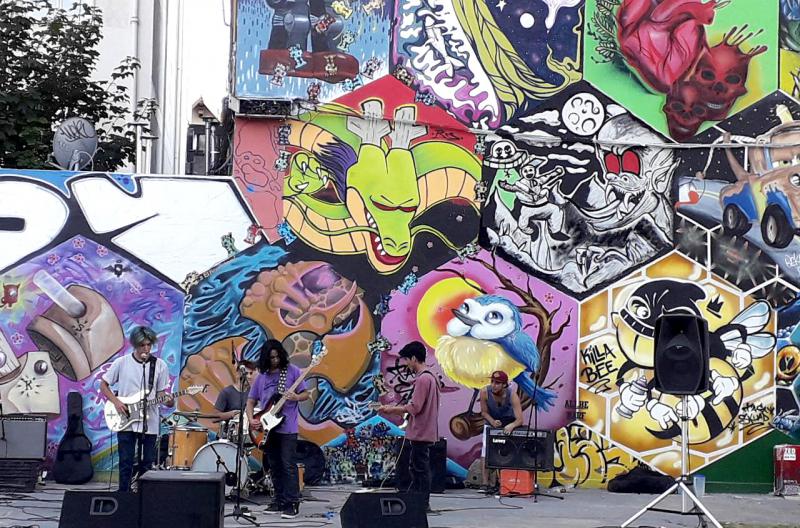 Con un festival de bandas, se inauguró el nuevo mural del Anfiteatro
