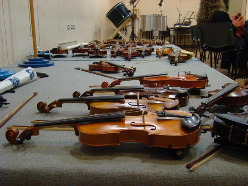 La Orquesta del Bicentenario recibió capacitaciones de parte de dos talentosos músicos venezolanos