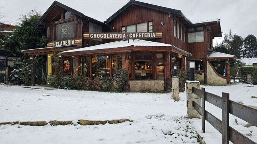 Alfajores Artesanales y Chocolates en Bariloche: DolceRama, la parada dulce en la zona de los kil&oacute;metros