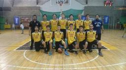 Escuela Municipal y Carpinteros visitan a los punteros