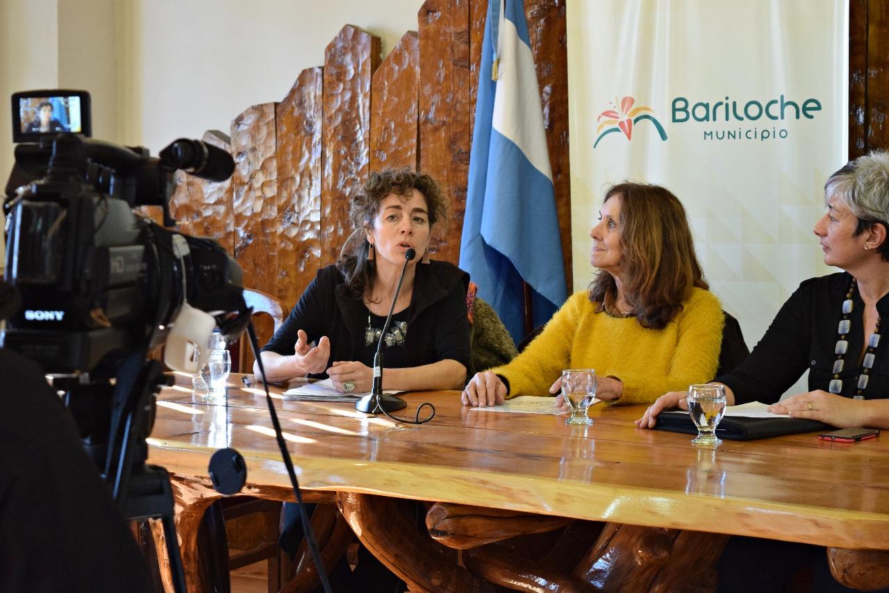 Contin&uacute;a la muestra En tu mirada en el SCUM