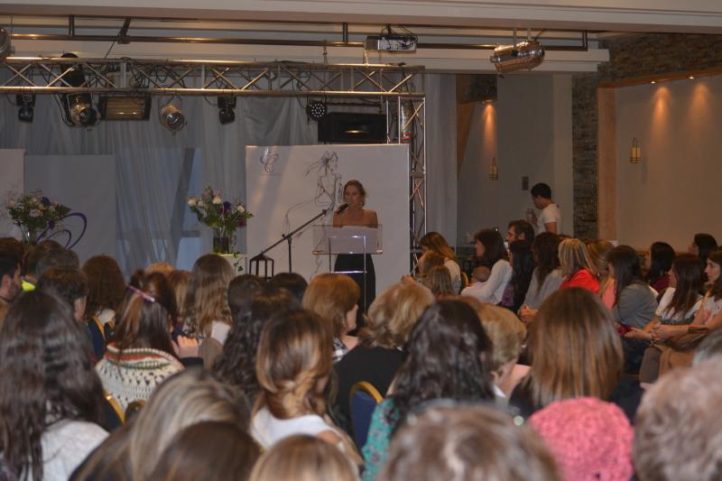 Desfile a Beneficio del Hospital