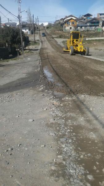 Continúan los trabajos de reparación de calles en la ciudad