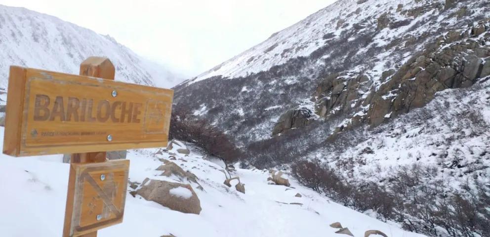Senderos con nieve y visitantes en zapatillas: piden precauci&oacute;n en el Parque Nacional