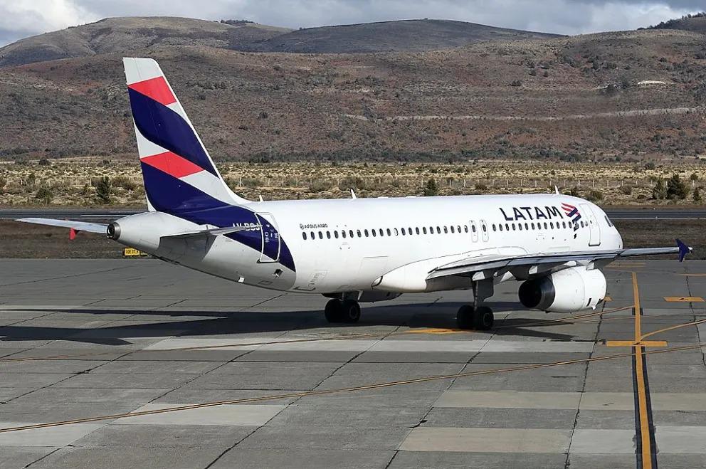 Autorizan a una aerol&iacute;nea a realizar hasta seis vuelos semanales entre Bariloche y San Pablo