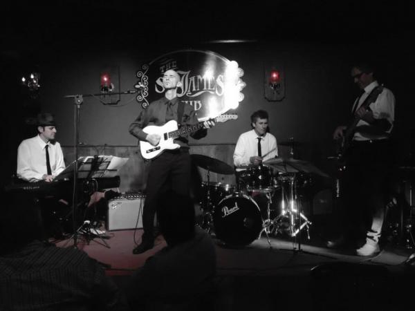 Pedro Bellora & Blues Sparrings - Este S&aacute;bado en "La Barraca Bar"!