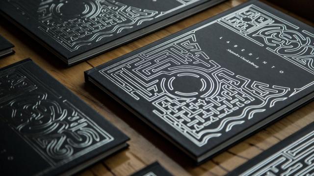 Libro Laberinto Patagonia, "Pensamos en un libro mágico, con la mística y la mítica del laberinto"