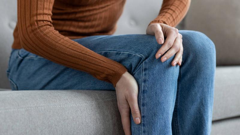 Estos son los puntos de acupresi&oacute;n para reducir las molestias en las rodillas