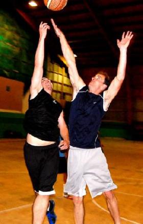 Basquet, la 1º de Pehuenes pis&oacute; fuerte!