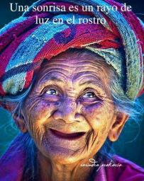 Si nos vamos a arrugar que sea de tanto reír - Periódico del bien común