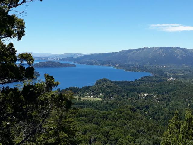 Villa La Angostura Paseos traslados y excursiones Remises Nahuel 