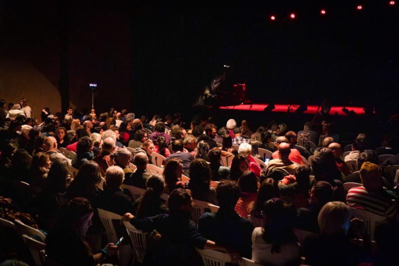 El Nevadas Esc&eacute;nicas cerr&oacute; una edici&oacute;n inolvidable: siete d&iacute;as de teatro, encuentro y creaci&oacute;n compartida