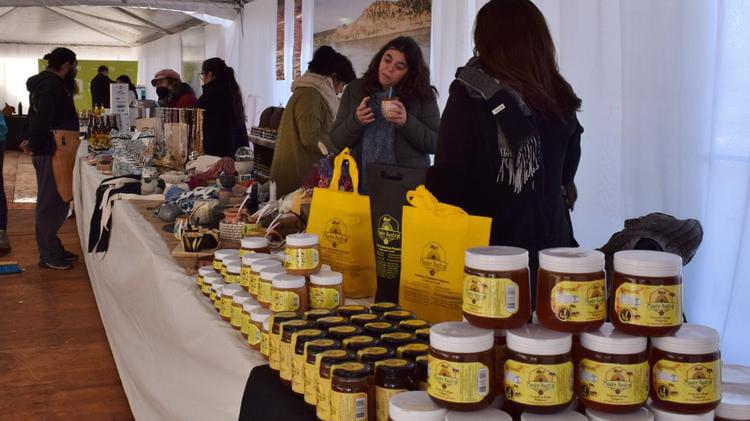 Los sabores de los destinos tur&iacute;sticos estuvieron presentes en la Fiesta de la Identidad Rionegrina