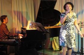 M&Uacute;SICA POPULAR BRASILERA - D&Eacute;BORA SILVA 