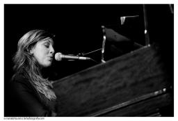 M a r í a E l í a - Piano + Voz