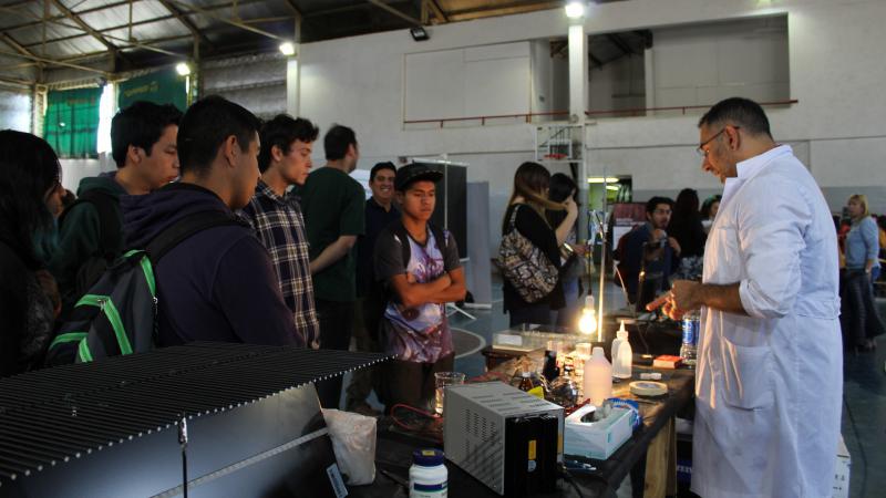 M&aacute;s de 450 ingresantes participaron del encuentro de bienvenida de la Sede Andina