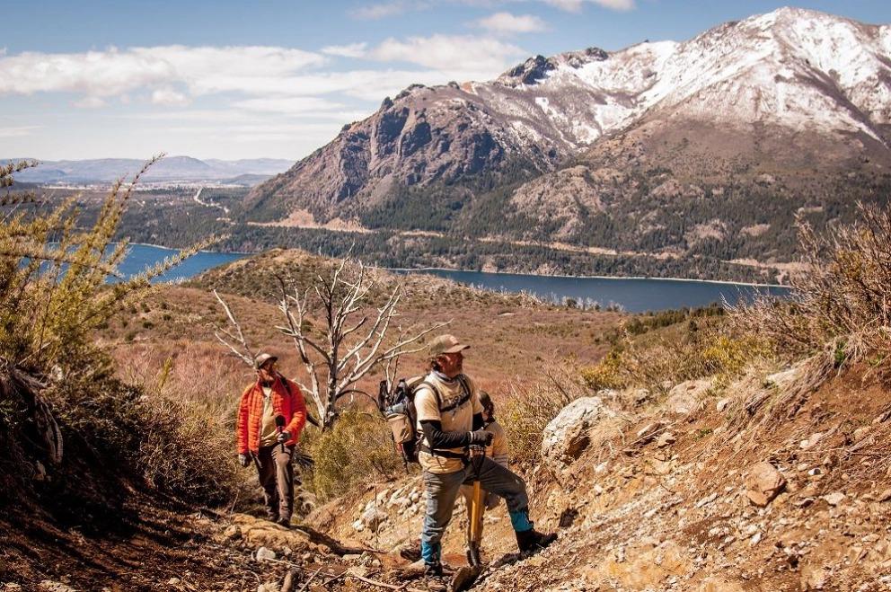 Es muy movilizante entrar a un lugar quemado e inyectar vida